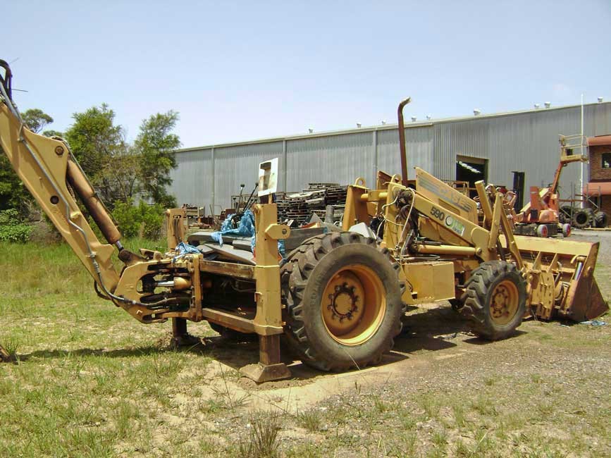 Case 590SLE - GT2330