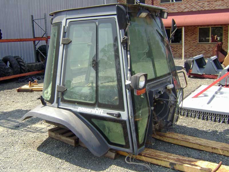 Case 590SLE - GT2330