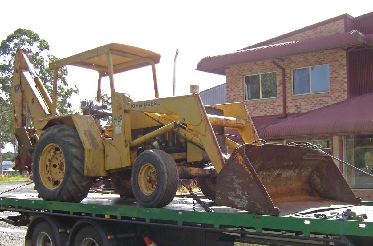 John Deere 410 - GT2332