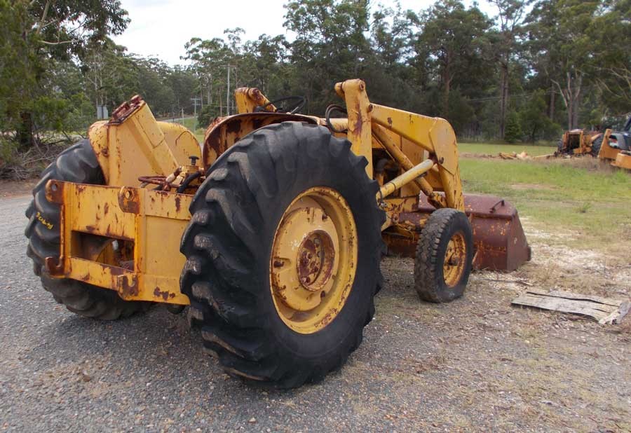 John Deere 2010 - GT2348