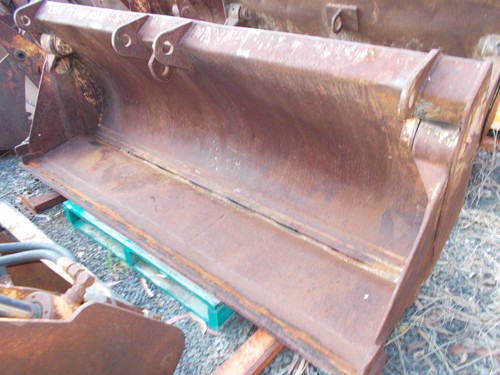 Case 580 SK Bucket - BKGT1007