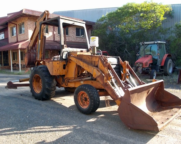 Case 580C - GT2385